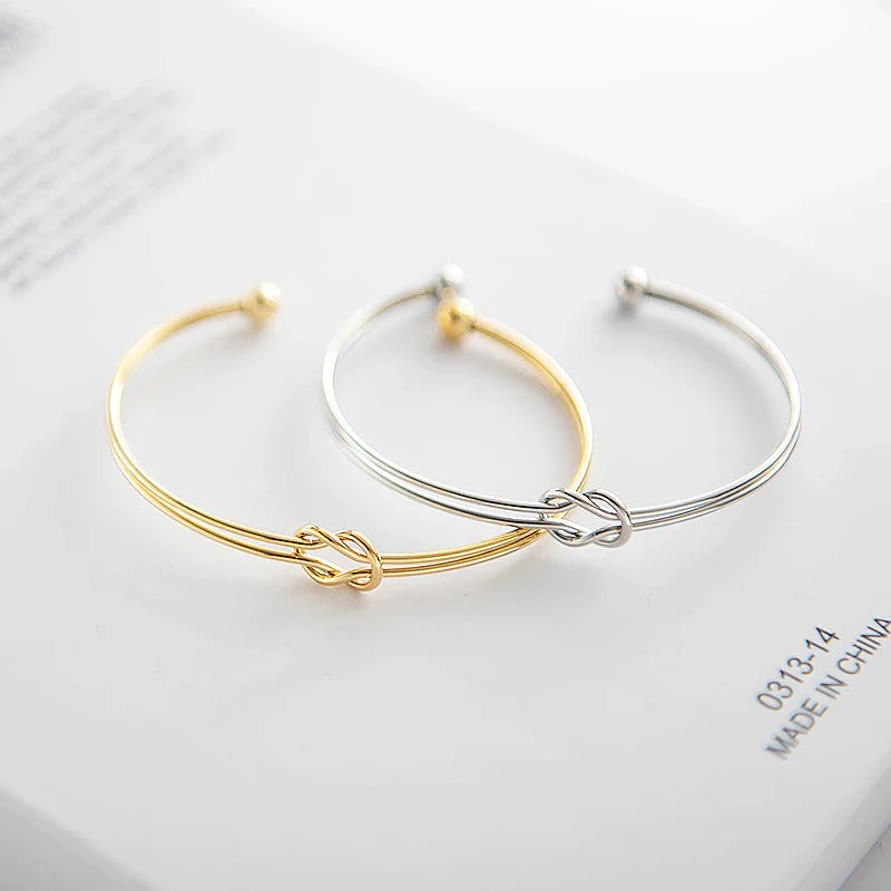 Bracelete Elara Nó Banhado a Ouro 18k