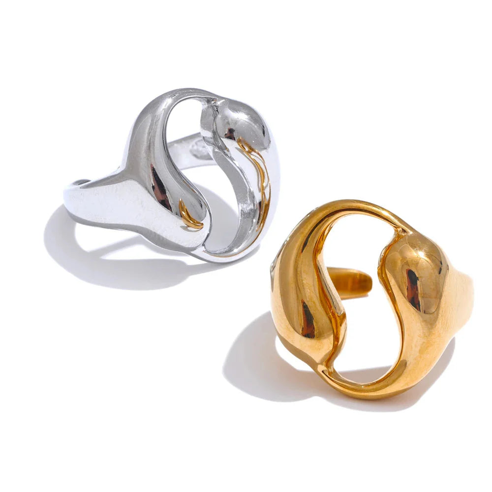 Anel Largo Oco Texturizado – Ouro 18K Aurora