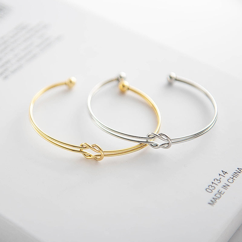 Bracelete Elara Nó Banhado a Ouro 18k