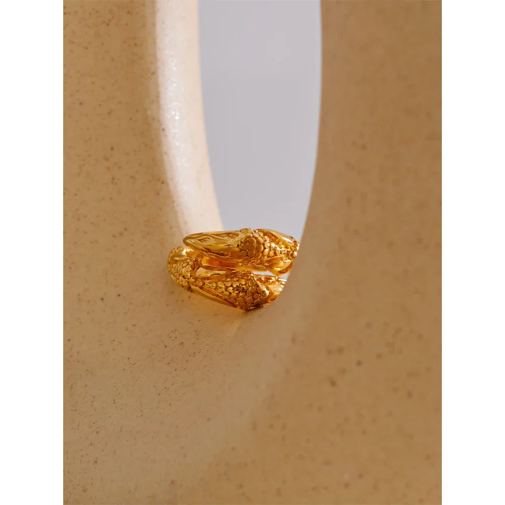 Anel Cobra Torcido Ouro 18k