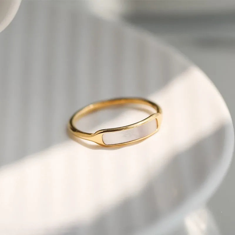 Anel Aliança Minimalista Ouro 18K