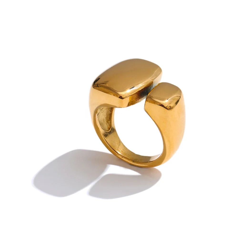 Anel Geométrico Dourado Aço Inoxidável