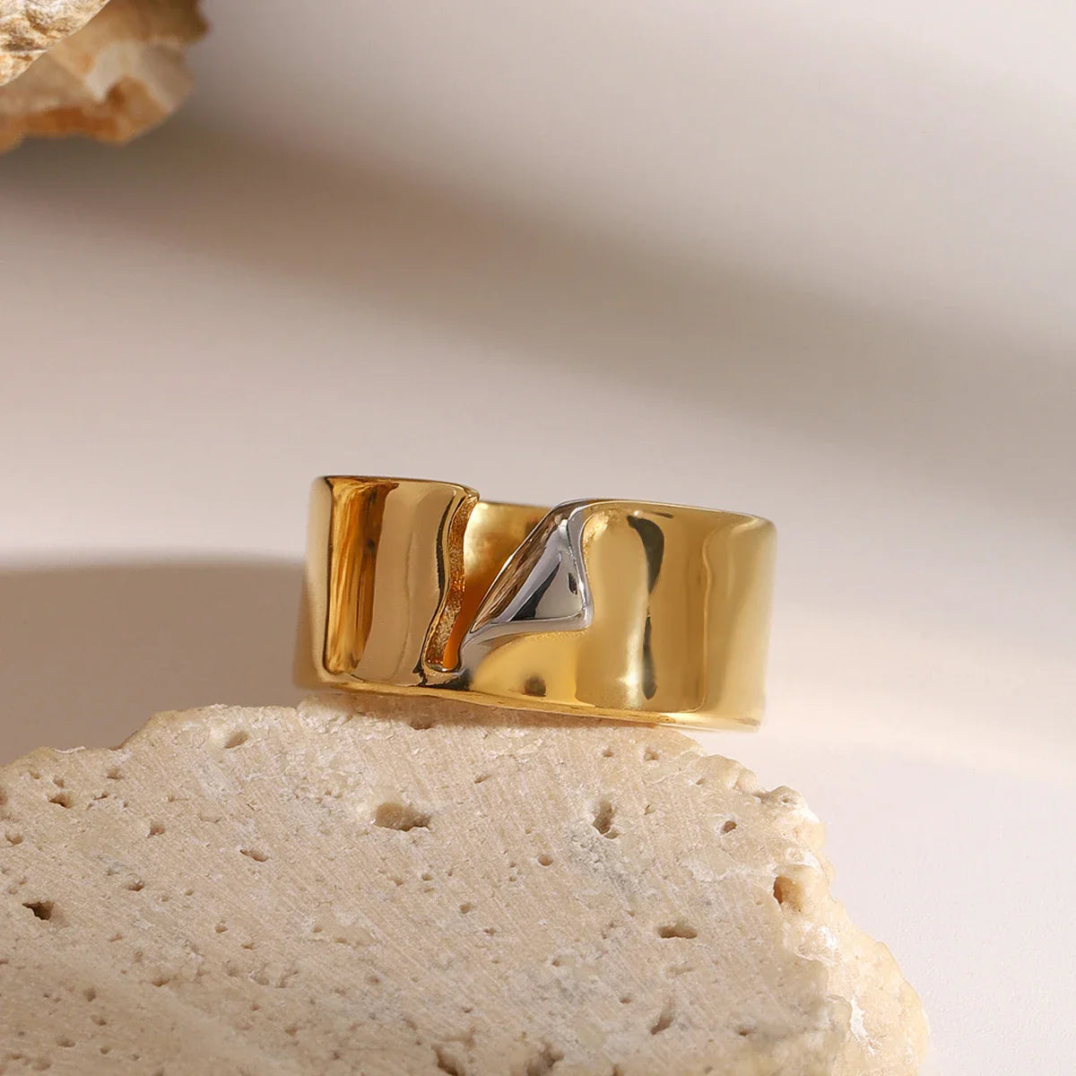 Anel Unissex Ouro Irregular