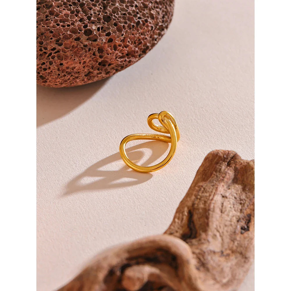 Anel Geométrico Dourado Aço Inoxidável