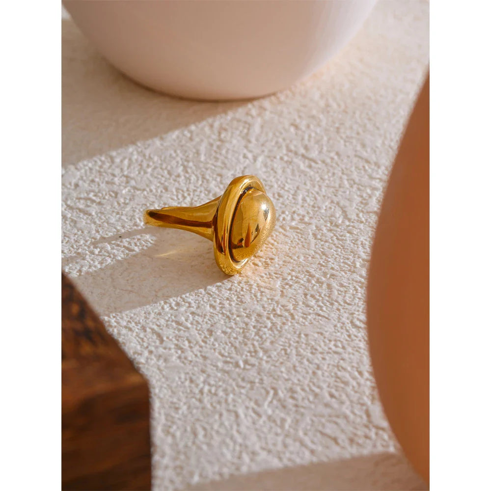 Anel de Coração em Aço Inoxidável Banhado a Ouro 18k