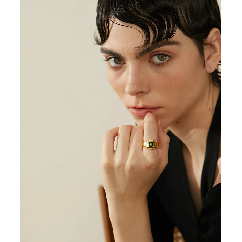 Anel Zircônia Geométrica Ouro 18K