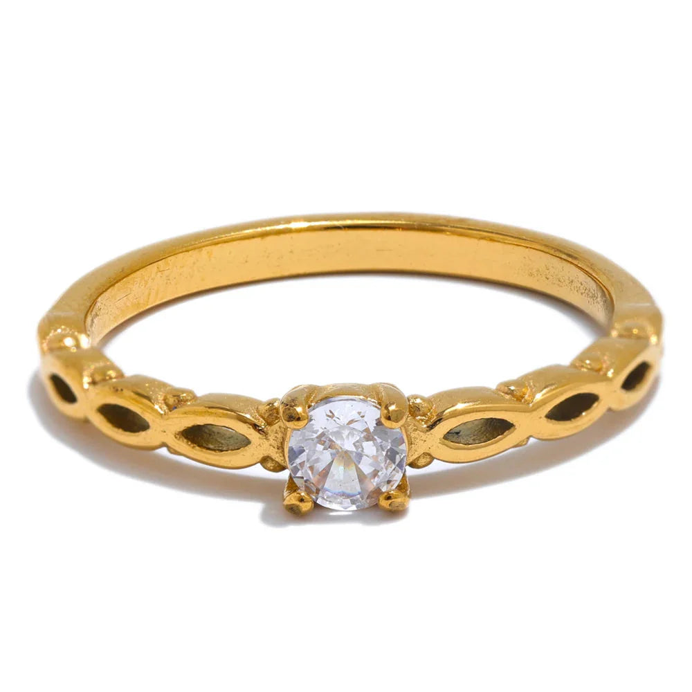 Anel Fino com Zircônia Cúbica Banhado a Ouro 18K