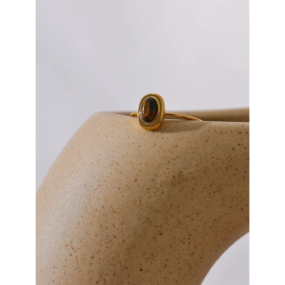 Anel Oval Fino Pedra Natural Ouro 18K