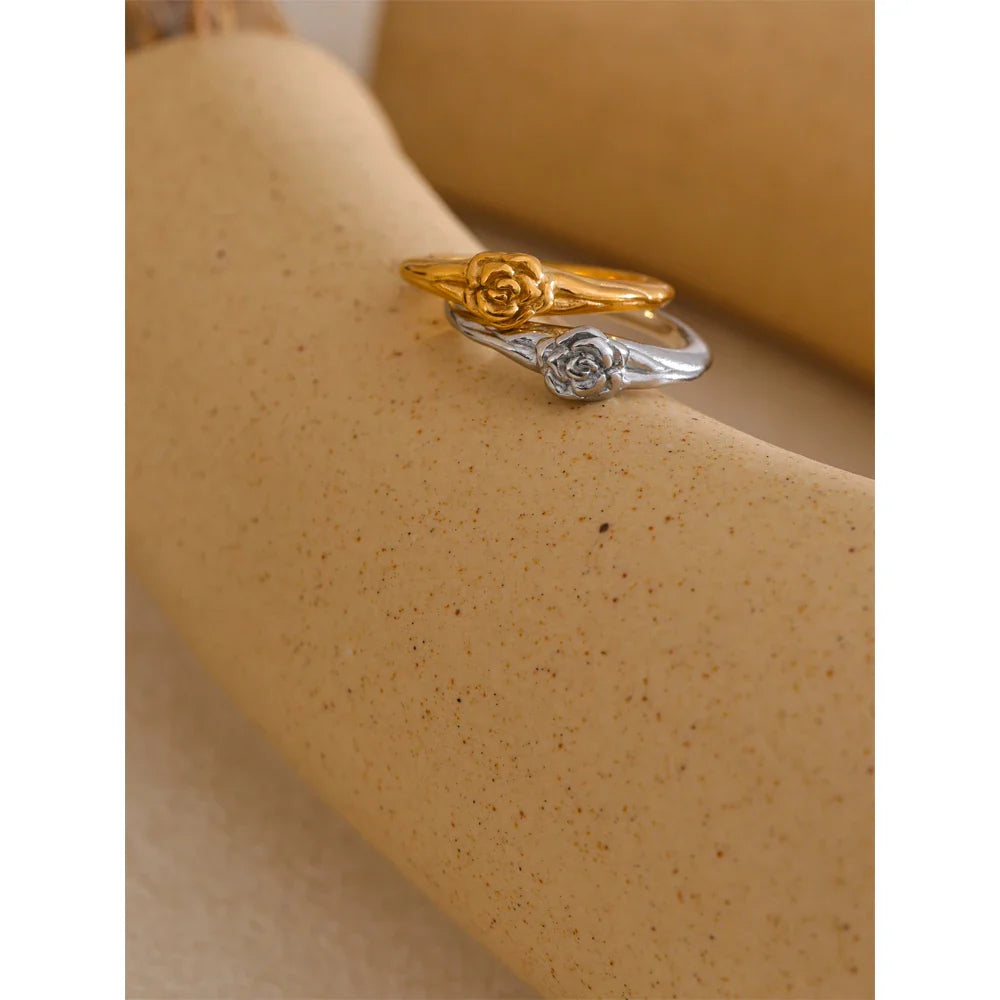 Anel Rosa Dourado 18K