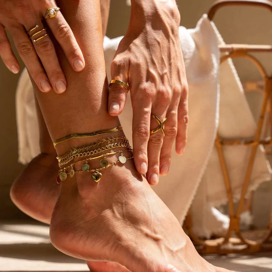 Tornozeleira Coração Dourado em Ouro 18K