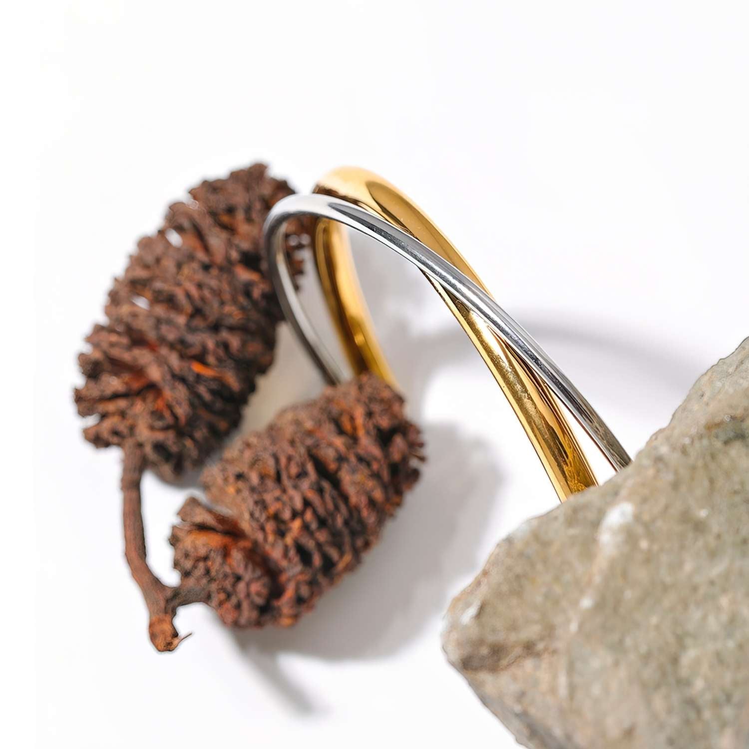 Bracelete Cuff Double em Aço Inoxidável Banhado a Ouro 18k