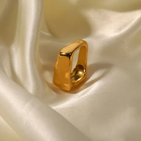 Anel Feminino Quadrado Olivia