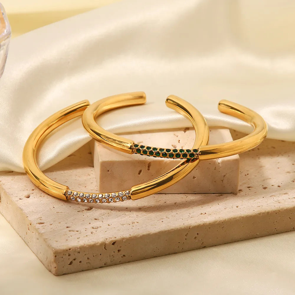 Bracelete com Zircônias Banhado a Ouro 18K