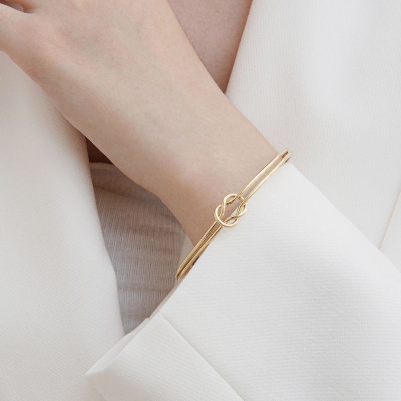 Bracelete Elara Nó Banhado a Ouro 18k