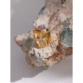 Anel Cruzado Dourado com Zircônia 18K