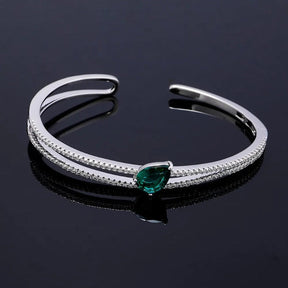 Bracelete em Prata com Detalhe de Esmeralda