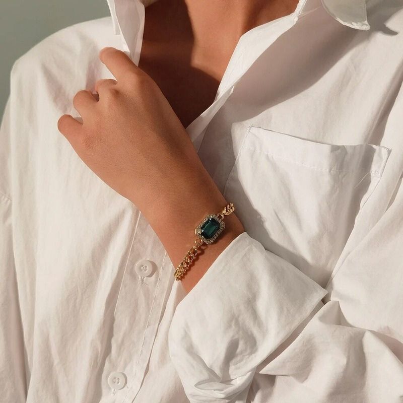 Pulseira em Elos com Esmeralda Banhada a Ouro 18k