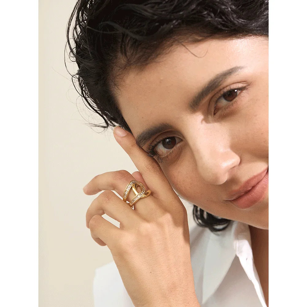 Anel Geométrico de Zircônia Banhado a Ouro 18K