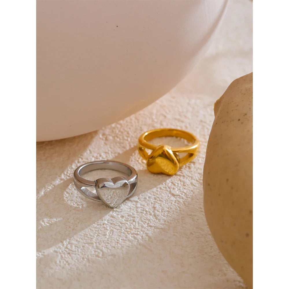 Anel Coração Dourado 18K