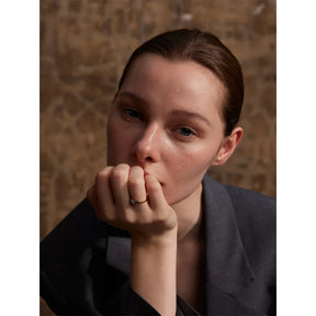 Anel Fino Concha Natural Ouro 18K