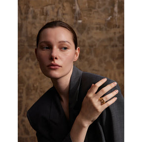 Anel Alma Coração Vazado com Banho de Ouro 18k – Delicadeza que Encanta