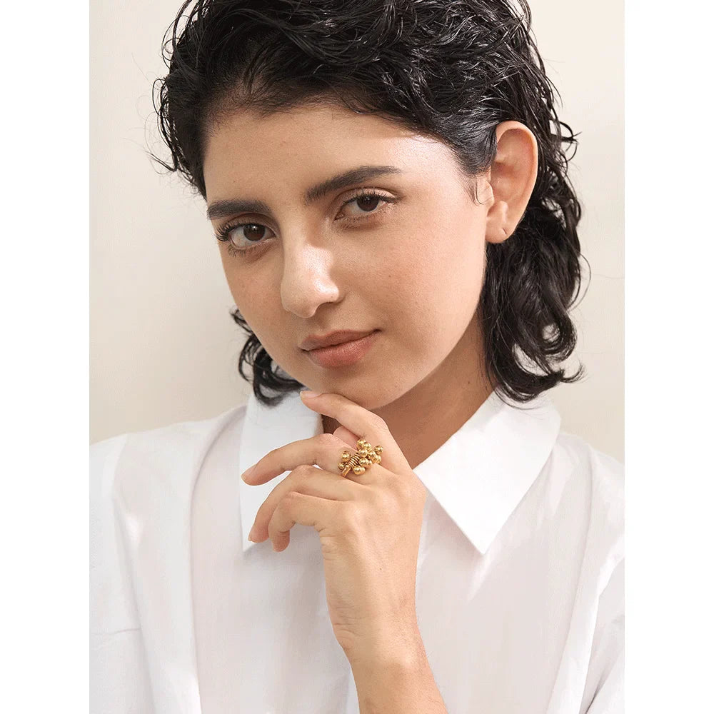 Anel Esferas Dourado 18K