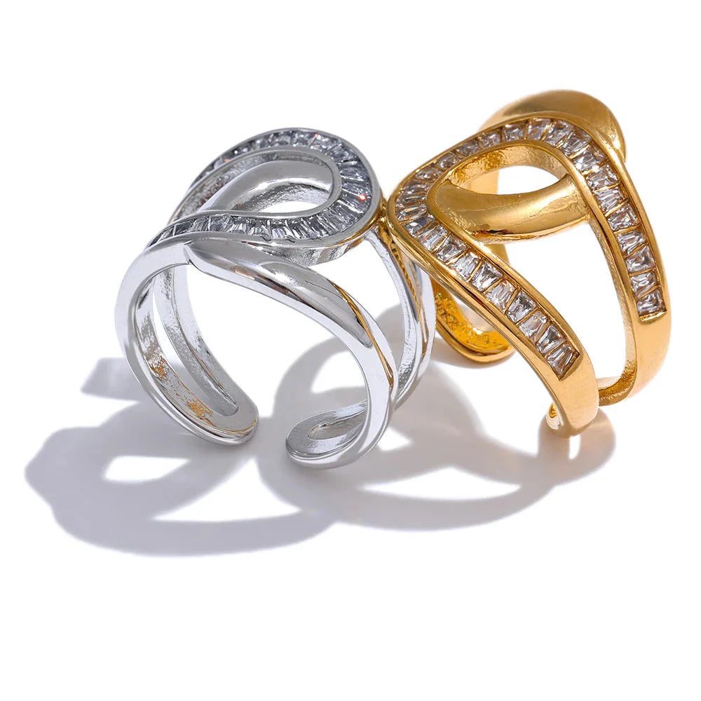 Anel Geométrico de Zircônia Banhado a Ouro 18K