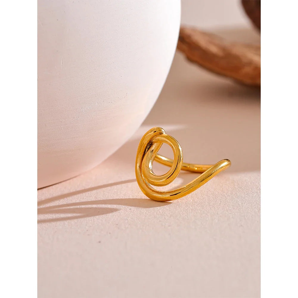 Anel Geométrico Dourado Aço Inoxidável
