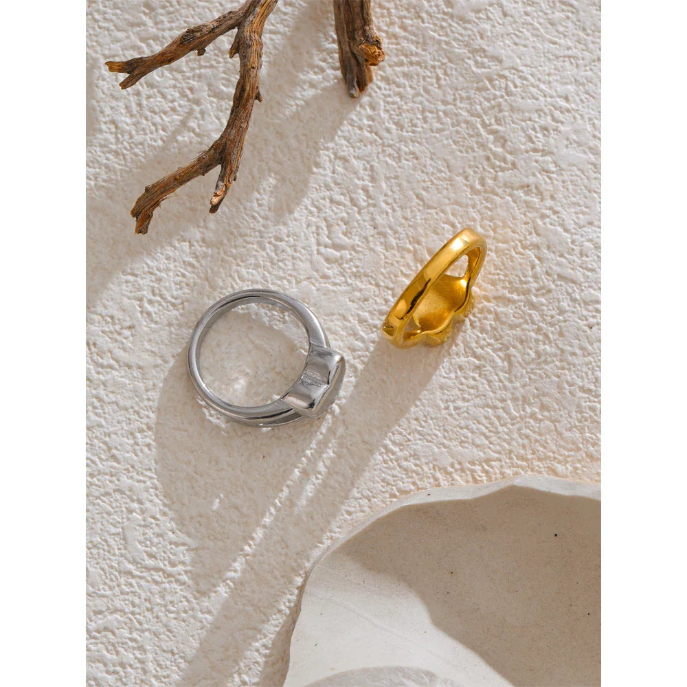 Anel Coração Dourado 18K