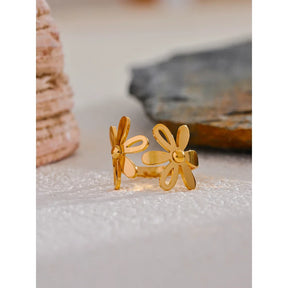 Anel Floral Dourado Ajustável