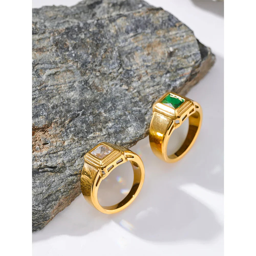 Anel Zircônia Geométrica Ouro 18K