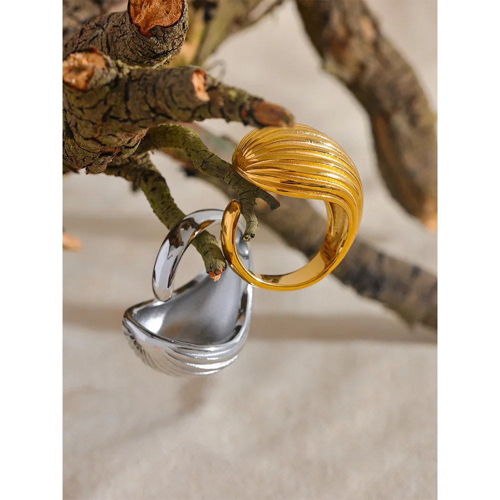 Anel Aberto Geométrico – Ouro 18K Aurora