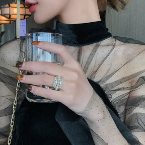 Anel Pérolas Delicadas