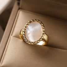 Anel Feminino Geométrico com Pérola Ajustável