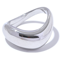 Anel Geométrico Minimalista Banhado a Ouro 18K