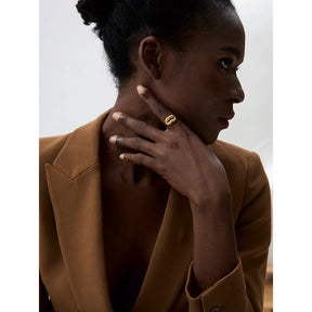 Anel Grace Open – Minimalismo com Banho de Ouro 18K