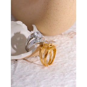 Anel Geométrico de Luxo com Zircônia — Banhado a Ouro 18k