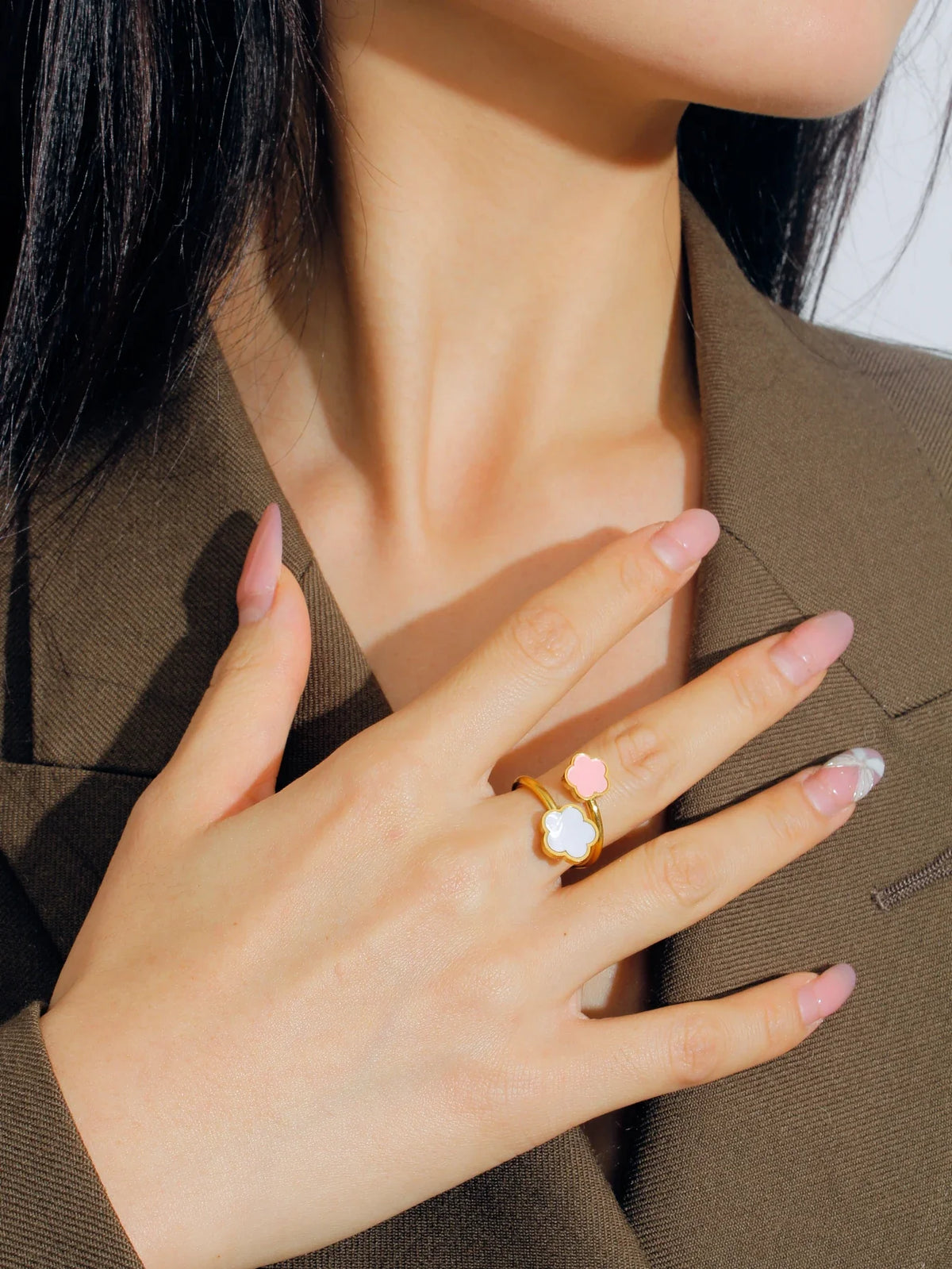 Anel Flores Sakura Folheado a Ouro 18K Ajustável