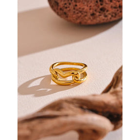 Anel Geométrico Coração Banhado a Ouro 18K