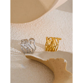 Anel Geométrico Elegante – Ouro 18K Valentina