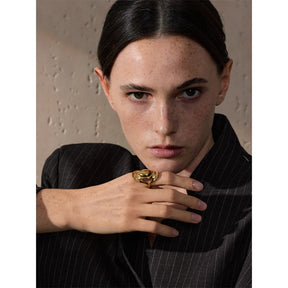 Anel Geométrico de Metal Banhado a Ouro 18K