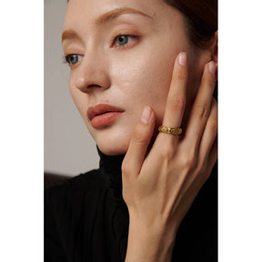 Anel Celestial – Sol & Lua Ouro 18K